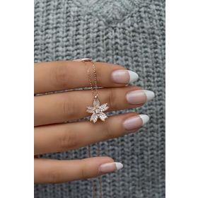 Nereze 925 Ayar Gümüş Rose Zirkon Taşlı Nergis Çiçeği Kadın Kolye