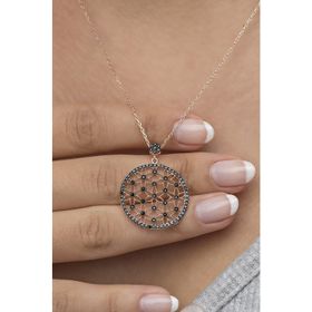 Nereze 925 Ayar Gümüş Siyah Taşlı Yaşam Çiçeği Kadın Kolye
