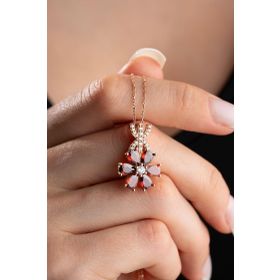 Nereze 925 Ayar Kırmızı zirkon Taşlı 6 Yapraklı Çiçek Kadın Gümüş Kolye