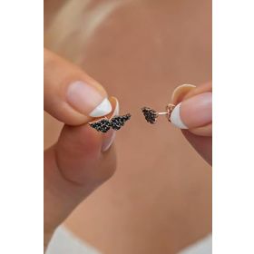 Nereze 925 Ayar Minik Siyah Taşlı Melek Kanadı Kadın Gümüş Küpe