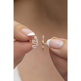 Nereze 925 Ayar Minik Zirkon Taşlı Yılan Kadın Gümüş Küpe