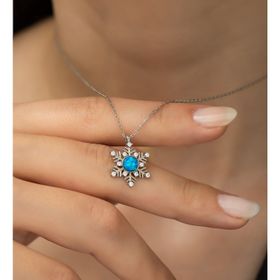Nereze 925 Ayar Opal Taşlı Kartanesi Kadın Gümüş Kolye