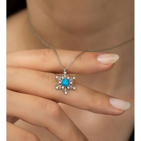 Nereze 925 Ayar Opal Taşlı Kartanesi Kadın Gümüş Kolye