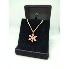 Nereze 925 Ayar Pembe Taşlı Kamelya Çiçeği Kadın Kolye