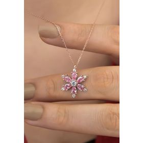 Nereze 925 Ayar Pembe Taşlı Kamelya Çiçeği Kadın Kolye