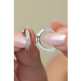 Nereze 925 Ayar Rodyum Kaplama Sonsuzluk Detay 15 mm Halka Kadın Gümüş Küpe