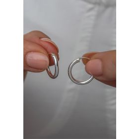 Nereze 925 Ayar Rodyumlu 12 mm Minik Halka Kadın Gümüş Küpe