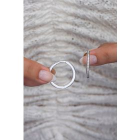 Nereze 925 Ayar Rodyumlu 25 mm Tamtur Halka Kadın Gümüş Küpe