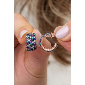 Nereze 925 Ayar Rose 5 Sıra Mix Taşlı Yarım Tur Gümüş Küpe