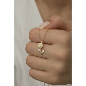 Nereze 925 Ayar Rose Beyaz Gül Kadın Gümüş Kolye