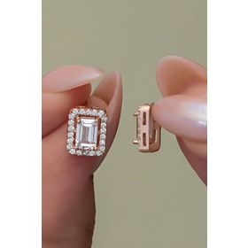 Nereze 925 Ayar Rose Kaplama Baget Taşlı Tektaş Kadın Gümüş Küpe