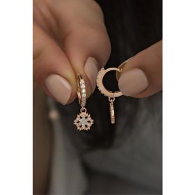 Nereze 925 Ayar Sallantılı Rose Kartanesi Kadın Gümüş Küpe