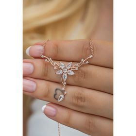 Nereze NRZ998520 925 Ayar Rose Sarmaşık Model Yıldız Detaylı Kadın Gümüş Kolye