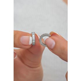 Nereze NRZ998596 925 Ayar Gümüş 10 mm Baget Taşlı Tamtur Küpe