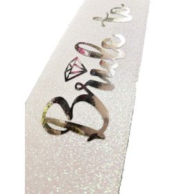 Nessi World 10x80 cm Beyaz Üzeri Gümüş İtalik Alyanslı Bride To Be Yazılı Simli Işıltılı Kuşak Kemer