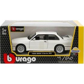 Nessi World 21100 Burago 1:24 BMW M3 1988 Model Araba