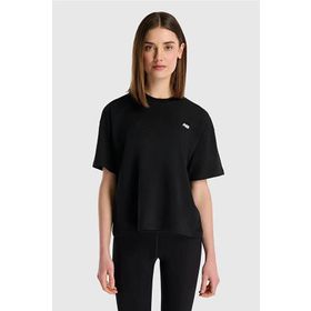 New Balance WNT1520-BK Siyah Kadın T-Shirt