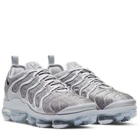 Nike 924453-010 Siyah Air VaporMax Plus Erkek Spor Ayakkabı