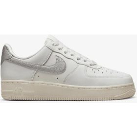 Nike Air Force 1 07 DQ7569 100 Beyaz Kadın Spor Ayakkabı