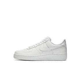 Nike Air Force 1'07 Beyaz Renk Erkek Spor Ayakkabı