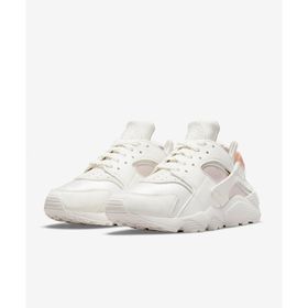 Nike Air Huarache Beyaz Kadın Spor Ayakkabı