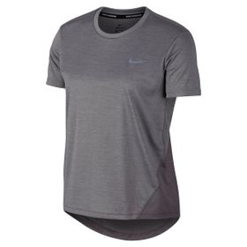 Nike AJ8121-056 Kadın T-shirt