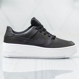 Nike AR5339-002 Erkek Spor Ayakkabı