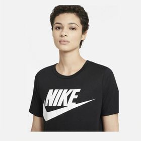Nike AT5464-010 Essentia Siyah Kadın T-Shirt