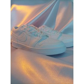 Nike Beyaz Renk Kadın Günlük Spor Ayakkabı