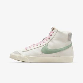 Nike Blazer Mid '77 Suede Kadın Spor Ayakkabı