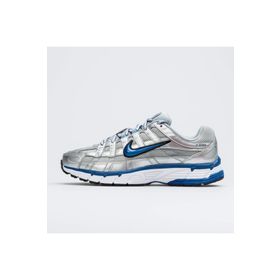 Nike BV1021-001 Kadın Spor Ayakkabı