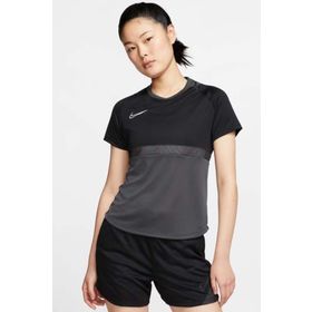 Nike BV6940-010 Kadın T-shirt