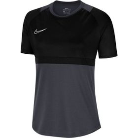 Nike BV6940-010 Kadın T-shirt