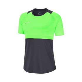 Nike BV6940-062 Kadın T-shirt