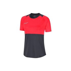 Nike BV6940-066 Kadın T-shirt
