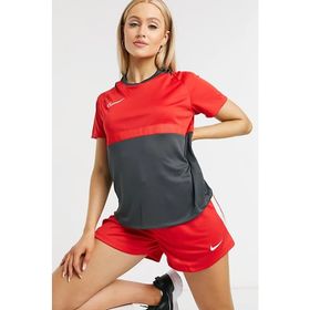 Nike BV6940-066 Kadın T-shirt