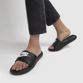 Nike CN9677-005 W Victori One Slide Kadın Siyah Günlük Terlik