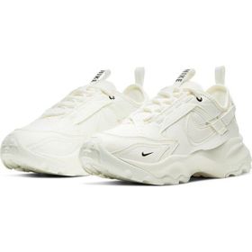 Nike DD9682-100 Krem Kadın Günlük Ayakkabı