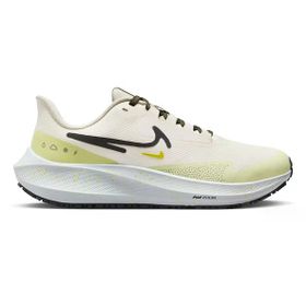 Nike DO7626-100 W Air Zoom Pegasus Shield Kadın Koşu Ayakkabısı