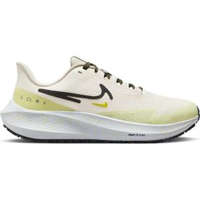 Nike DO7626-100 W Air Zoom Pegasus Shield Kadın Koşu Ayakkabısı