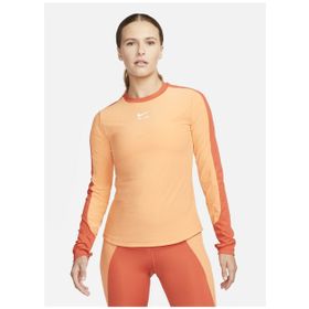 Nike DQ6695-871 Bisiklet Yaka Düz Turuncu Kadın T-Shirt