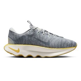 Nike DV1237-005 Motiva Gri Erkek Yürüyüş Ayakkabısı