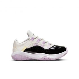 Nike DV3477-100 Kadın Spor Ayakkabı