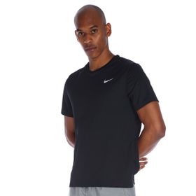 Nike DV9315-010 Siyah Erkek T-shirt
