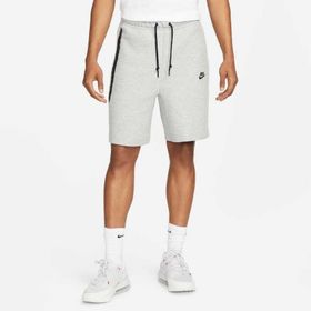 Nike FB8171-063 Tech Fleece Erkek Şort