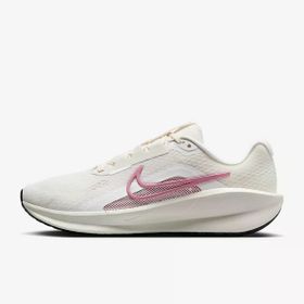 Nike FD6476-004 Beyaz Downshifter 13 Kadın Koşu Ayakkabısı