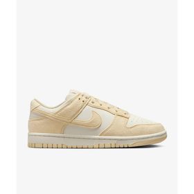 Nike HJ7673-004 Dunk Low Sarı Kadın Sneaker