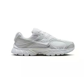 Nike HQ7901-102 V5 Rnr Beyaz Kadın Sneaker Ayakkabı