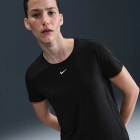 Nike IB9408-010 One Dri-Fit Siyah Günlük Stil Kadın T-shirt