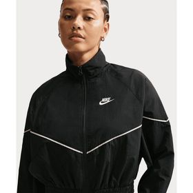 Nike IM8027-011 Siyah Sportswear Windrunner Woven Jacket Kadın Ceket